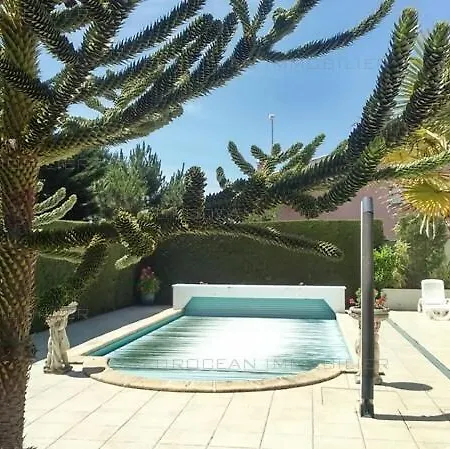 Résidence 03210-lacanau Ocean - Maison Indépendante, 3 Chambres, 6 Personnes, Piscine Privée à Océan Mae-1081 Villa